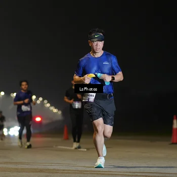 Runner Photo 7384510