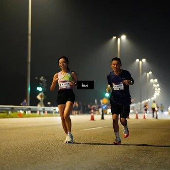 Runner Photo 7384511