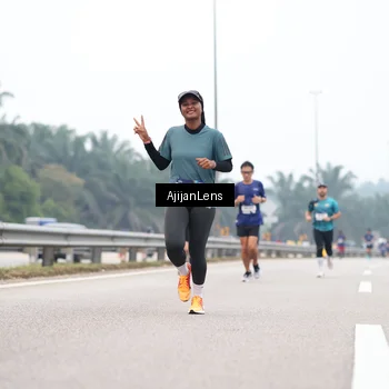Runner Photo 7384515