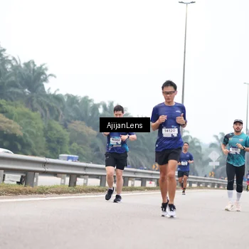 Runner Photo 7384526