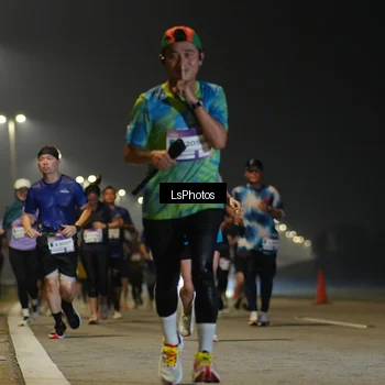 Runner Photo 7384531