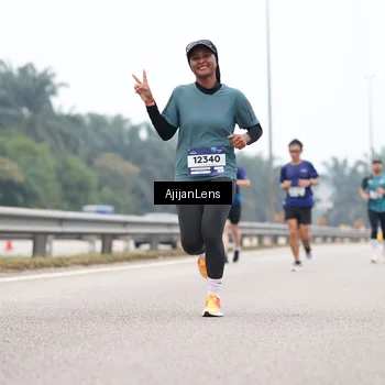 Runner Photo 7384537