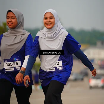 Runner Photo 7384543