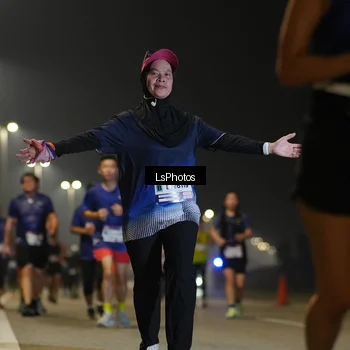Runner Photo 7384560