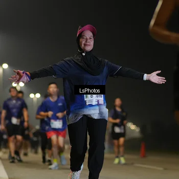 Runner Photo 7384568