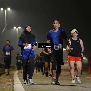 Runner Photo 7384574