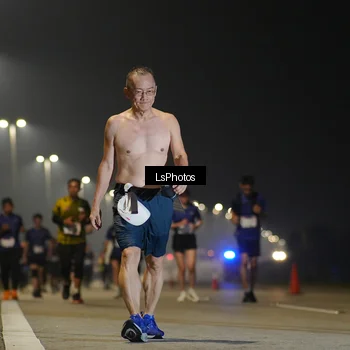 Runner Photo 7384575
