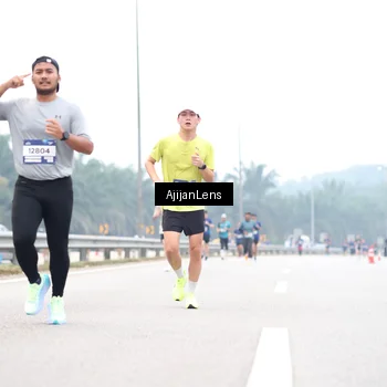 Runner Photo 7384579