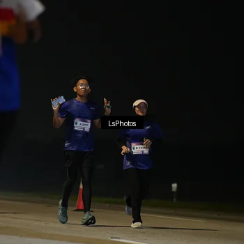 Runner Photo 7384605
