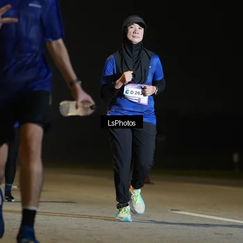 Runner Photo 7384642
