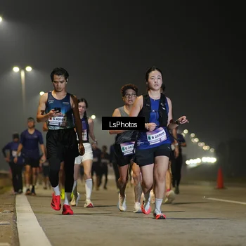 Runner Photo 7384647