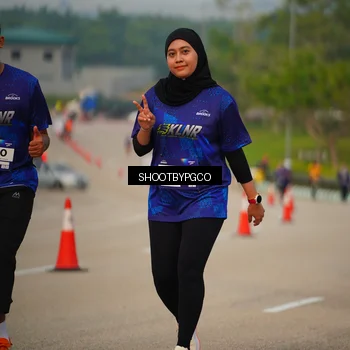 Runner Photo 7384662
