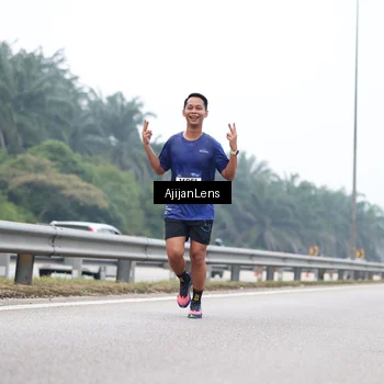 Runner Photo 7384670