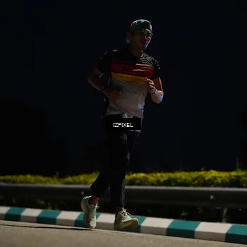Runner Photo 7384671