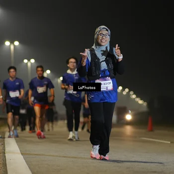 Runner Photo 7384674