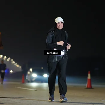 Runner Photo 7384686