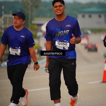 Runner Photo 7384694