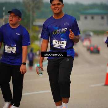 Runner Photo 7384698