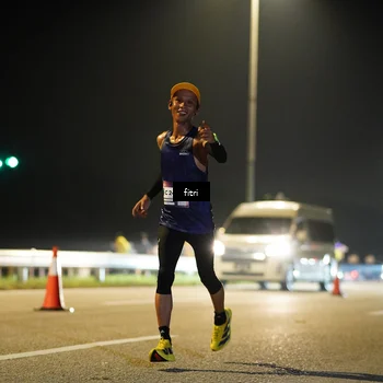 Runner Photo 7384736