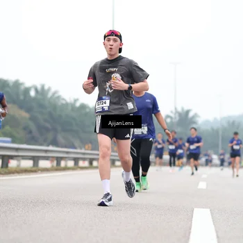 Runner Photo 7384745
