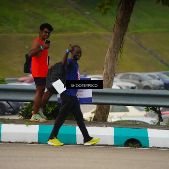 Runner Photo 7384780