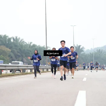 Runner Photo 7384793