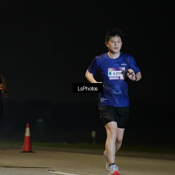 Runner Photo 7384817