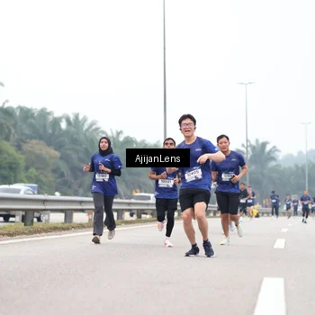 Runner Photo 7384818