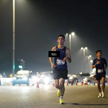 Runner Photo 7384824