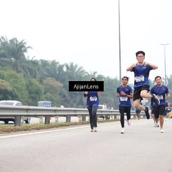 Runner Photo 7384827