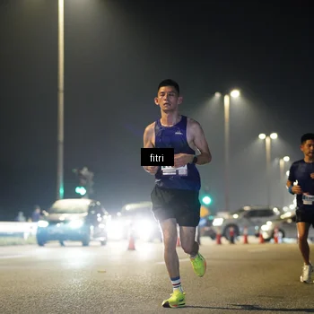 Runner Photo 7384829