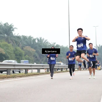 Runner Photo 7384840