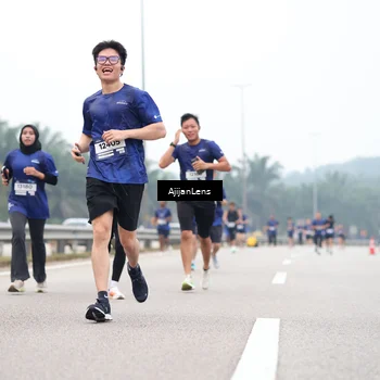 Runner Photo 7384870