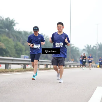 Runner Photo 7384891