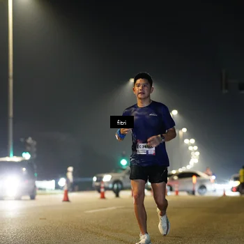 Runner Photo 7384892