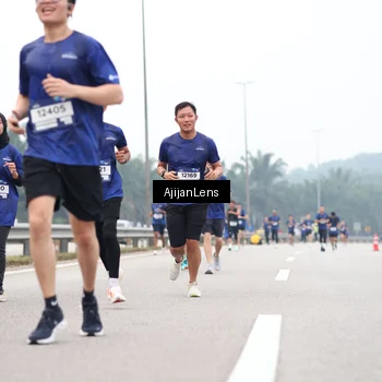 Runner Photo 7384899