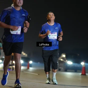 Runner Photo 7384910