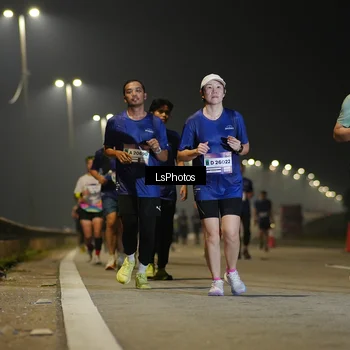 Runner Photo 7384917