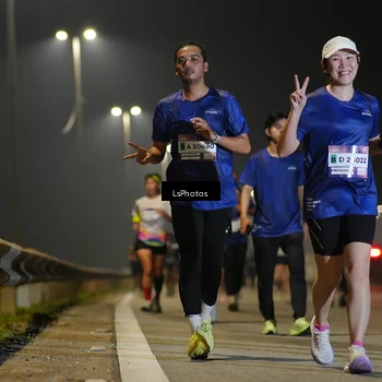 Runner Photo 7384922