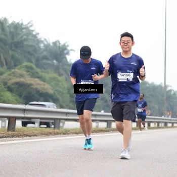 Runner Photo 7384928