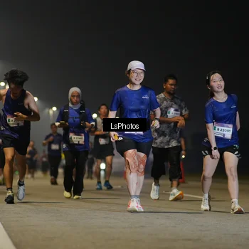 Runner Photo 7384939