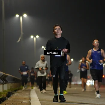 Runner Photo 7384950