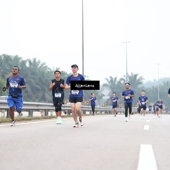 Runner Photo 7384969