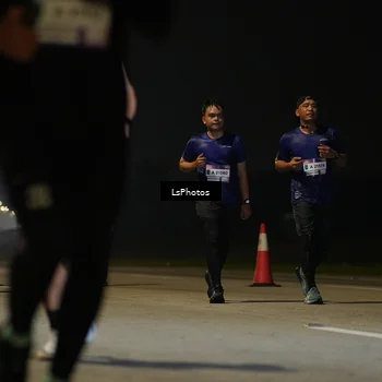 Runner Photo 7384976