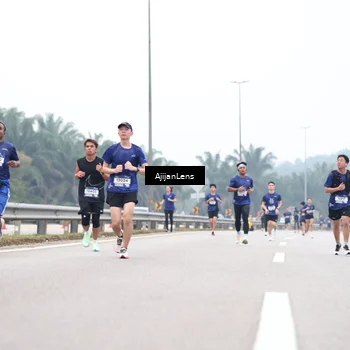 Runner Photo 7384979