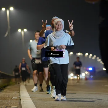 Runner Photo 7384981