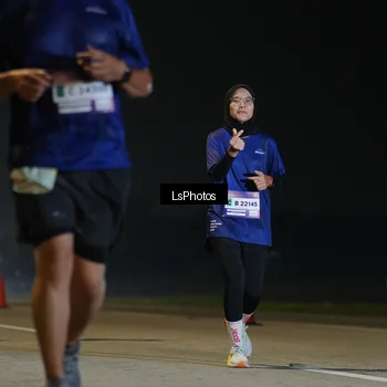Runner Photo 7384991