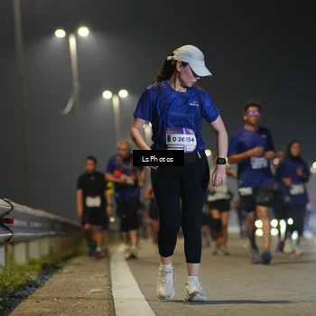 Runner Photo 7384998