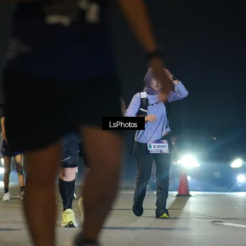 Runner Photo 7385002