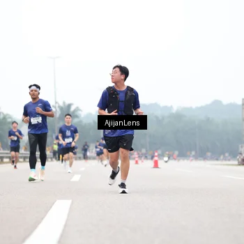 Runner Photo 7385004